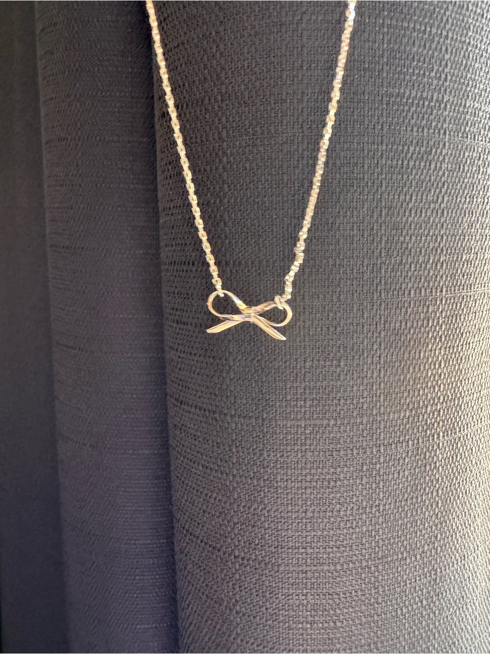 Silver Bow Necklace